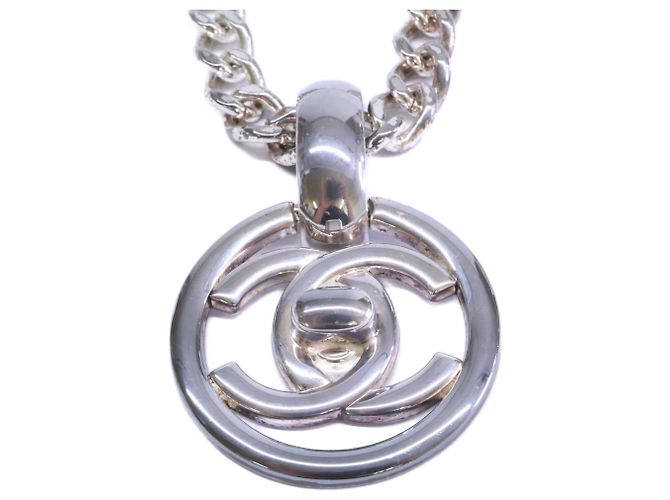 Collana Chanel 97P Coco Mark Turnlock - vista 3