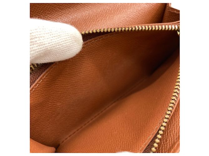Cartera Bi-Fold Louis Vuitton Monogram - vista 6