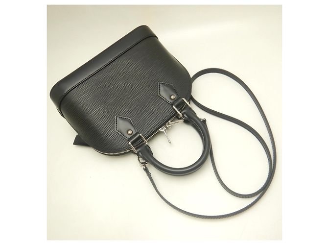 Borsa Louis Vuitton Epi Alma BB - vista 3