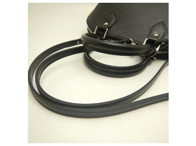 Borsa Louis Vuitton Epi Alma BB - vista 9