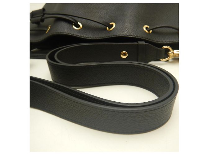 Borsa a tracolla Lockme Bucket Louis Vuitton - vista 5