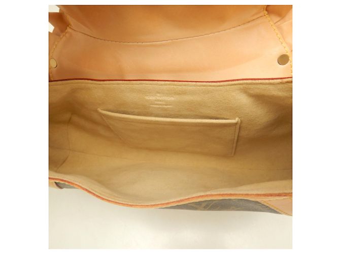 Borsa a tracolla Louis Vuitton Monogram Leonor - vista 19