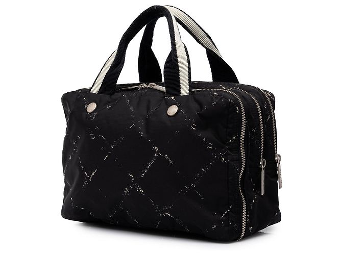 Borsa a mano Chanel Old Travel Line in nylon nero - vista 2