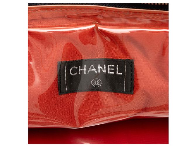 Borsa a mano Chanel Old Travel Line in nylon nero - vista 5