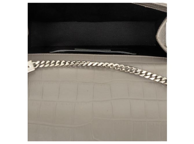 Autre Marque Saint Laurent Gray Medium Croc Embossed Leather Monogram Kate Tassel Crossbody - vista 4