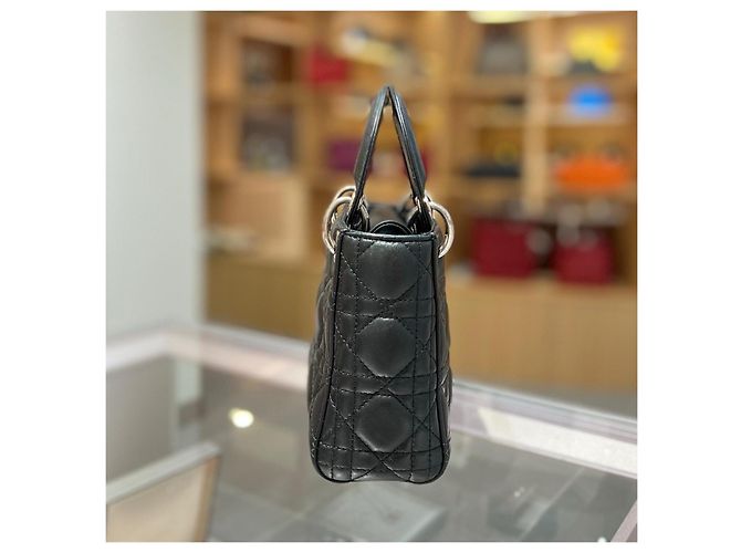 Borsa Dior Lady Dior in pelle nera - vista 4