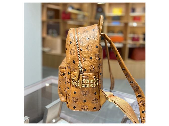 Zaino MCM Visetos Leather Brown - vista 3