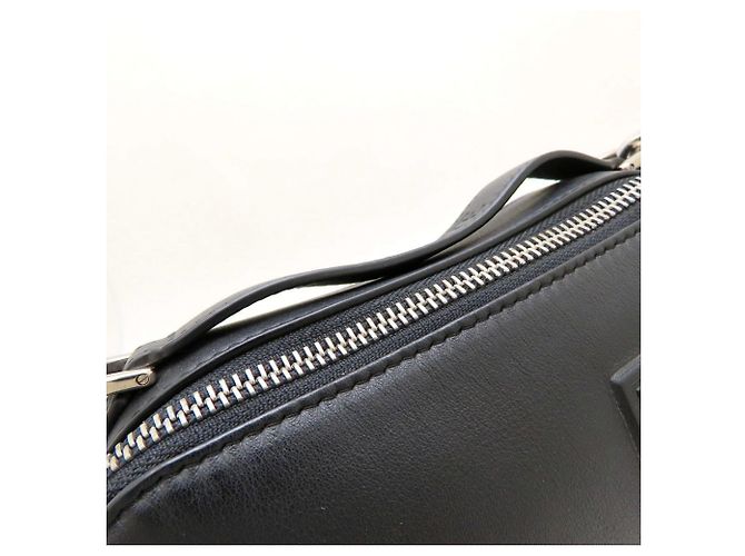 Borsa a tracolla camera Loewe Mini in pelle di vitello satinata - vista 12