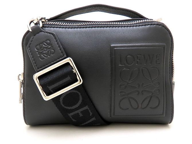 Borsa a tracolla camera Loewe Mini in pelle di vitello satinata - vista 2