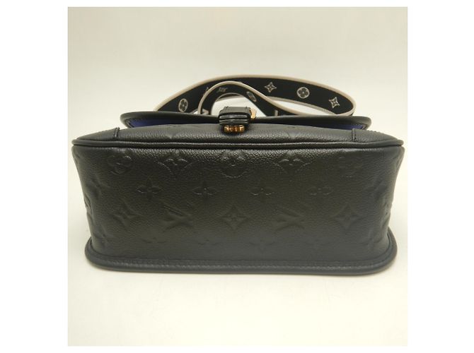 Borsa a tracolla Louis Vuitton Monogram Empreinte Diane NM PM - vista 10