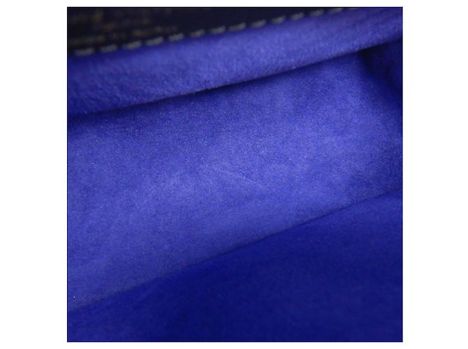 Borsa a tracolla Louis Vuitton Monogram Empreinte Diane NM PM - vista 18