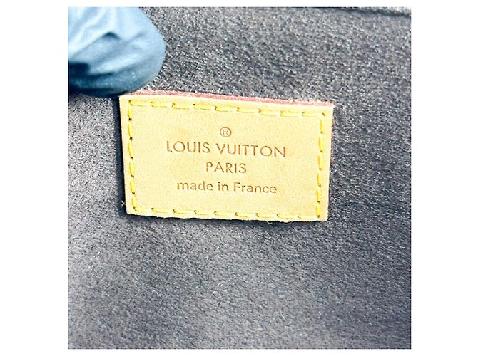 Louis Vuitton Pochette Metis Monogram Canvas MM - vista 6