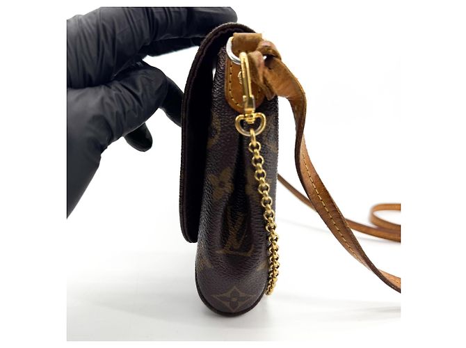 Louis Vuitton Favorite Monogram Canvas MM - vista 4
