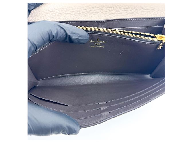 Louis Vuitton Louise Clutch Leather Long - vista 5