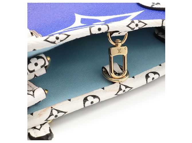 Borsa Tote Louis Vuitton Monogram Jungle Giant OnTheGo GM - vista 7