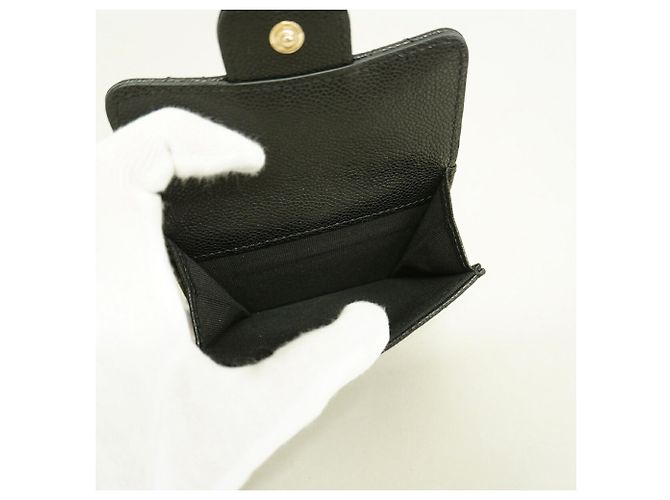 Cartera tri-fold Chanel Matelassé en piel de becerro granulada negra - vista 7