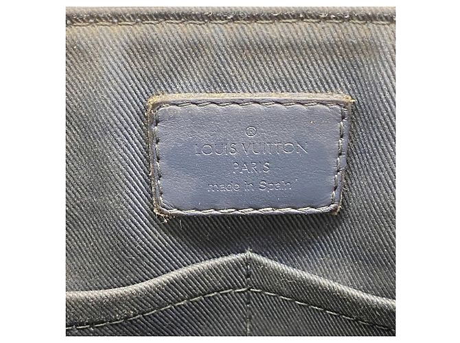 Borsa a tracolla Louis Vuitton - LV Aerogram Takeoff M23709 - vista 5