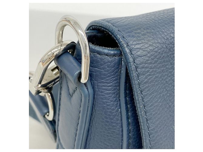 Borsa a tracolla Louis Vuitton - LV Aerogram Takeoff M23709 - vista 8