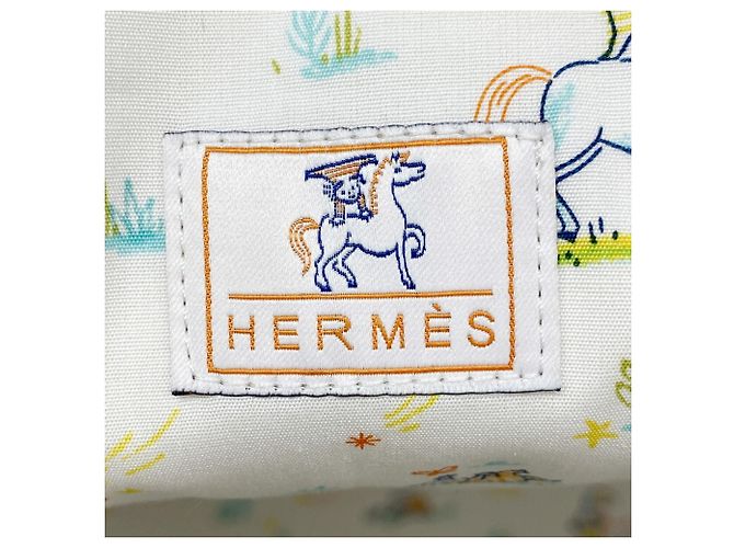 Hermès Hermes Cabriole Toile H Wickeltasche in Navy - Ansicht 5