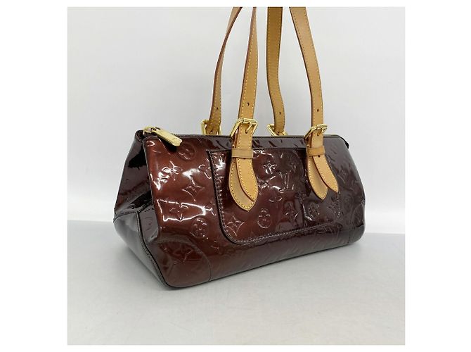 Borsa Louis Vuitton Vernis Rosewood Avenue in Amarante - vista 2