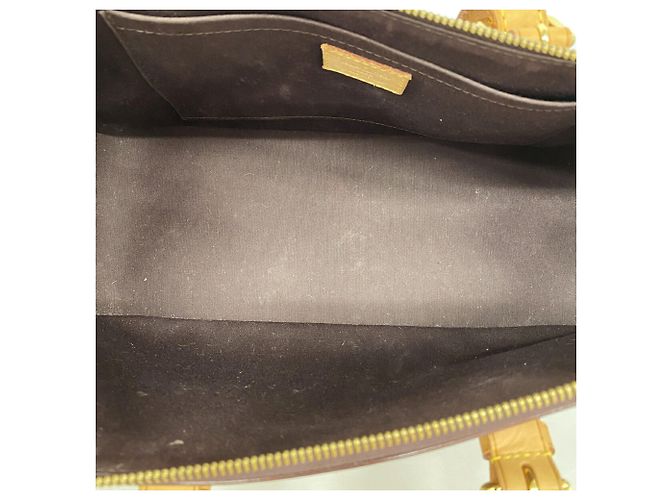 Borsa Louis Vuitton Vernis Rosewood Avenue in Amarante - vista 4