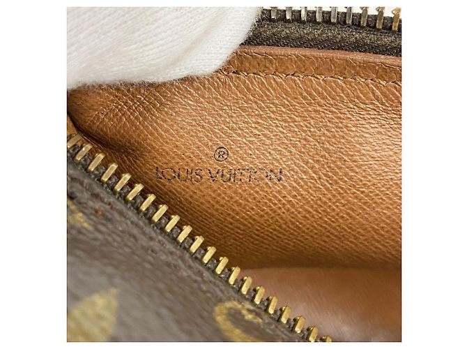 Borsa Louis Vuitton Monogram Papillon 26 - vista 5
