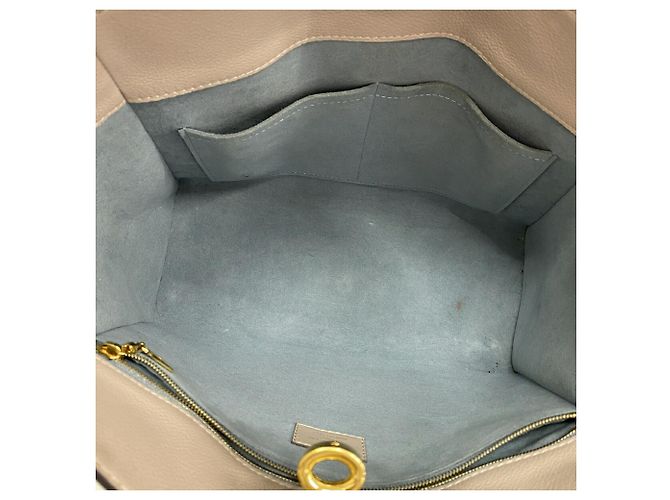 Borsa Louis Vuitton Monogram On My Side MM - vista 4