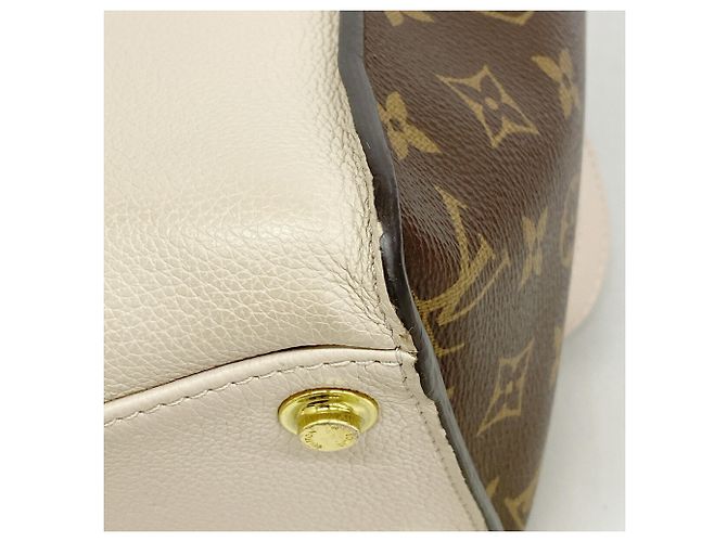 Borsa Louis Vuitton Monogram On My Side MM - vista 6