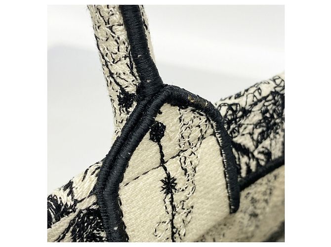 Christian Dior Canvas Tote Bag in Schwarz und Elfenbein - Ansicht 9
