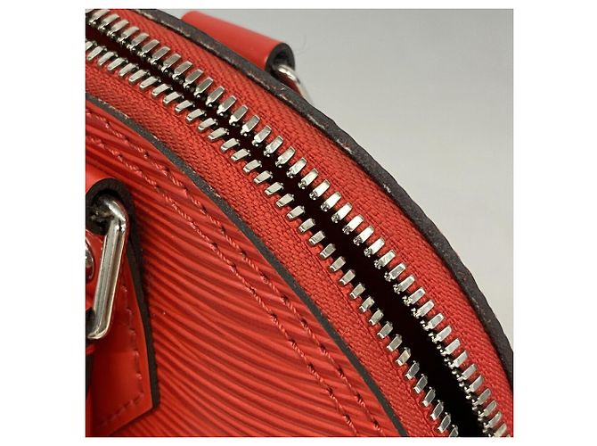 Borsa a mano Louis Vuitton Alma BB in pelle Epi - vista 10