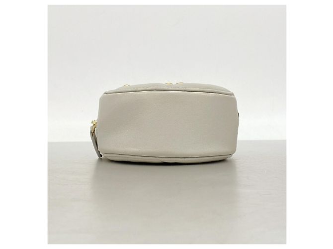 Borsa a tracolla Chanel in pelle d'agnello grigia - vista 3