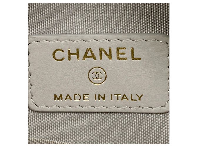 Borsa a tracolla Chanel in pelle d'agnello grigia - vista 5