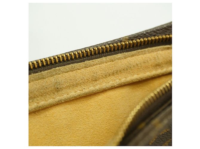 Borsa a spalla Louis Vuitton Monogram Looping GM - vista 10