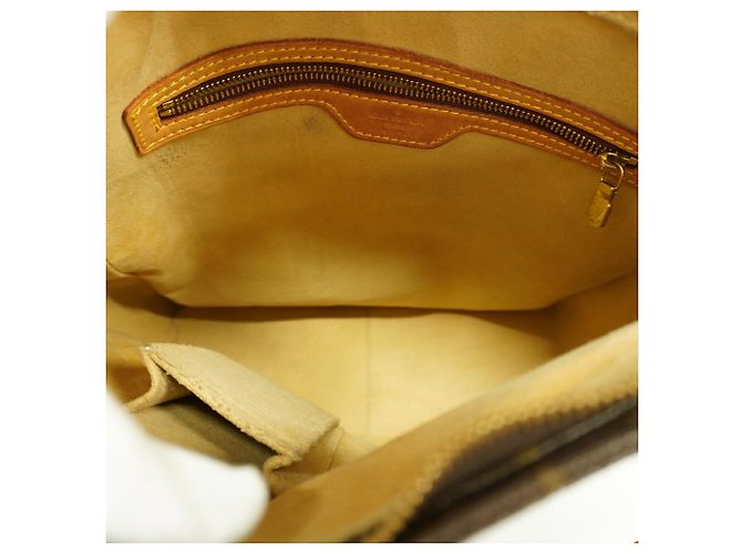 Borsa a spalla Louis Vuitton Monogram Looping GM - vista 4