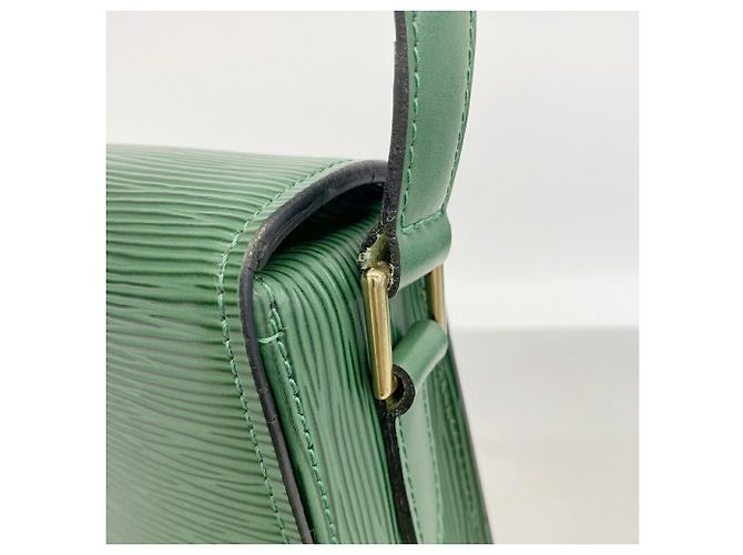 Saint-Cloud Borsa a tracolla Louis Vuitton Epi Saint Cloud - vista 6