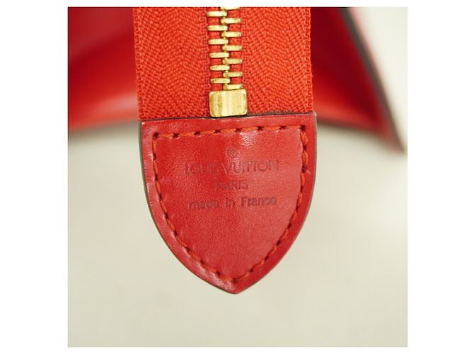 Borsa Louis Vuitton Epi Triangle - vista 5