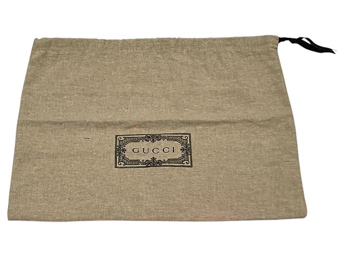 Borsa a tracolla mini matelassé Gucci GG Marmont - vista 5