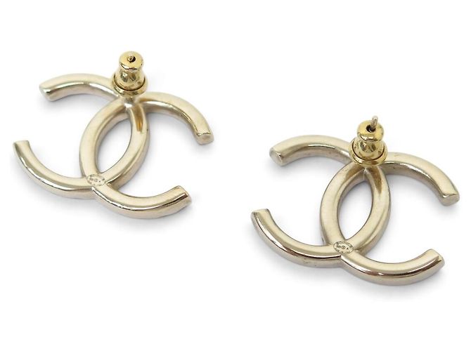 NUOVI ORECCHINI CHANEL LOGO CC STRASS 2020 IN METALLO DORATO - vista 3