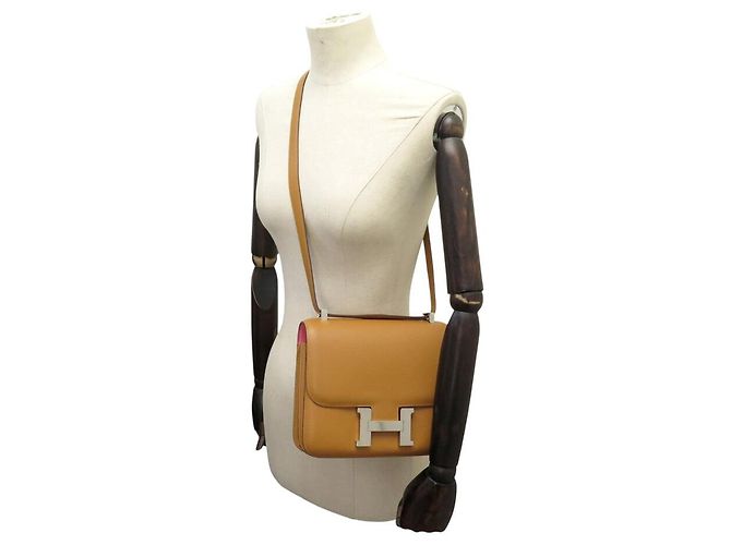 Hermès NUOVO BORSA HERMES CONSTANCE 24 2020 IN PELLE CLEMENCE GOLD BORSA A TRACCOLLA - vista 5