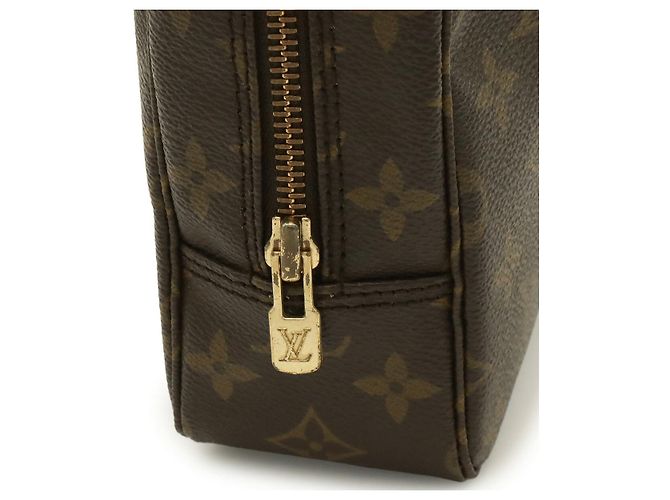 Louis Vuitton Monogram Trousse Toilette 23 - vista 4