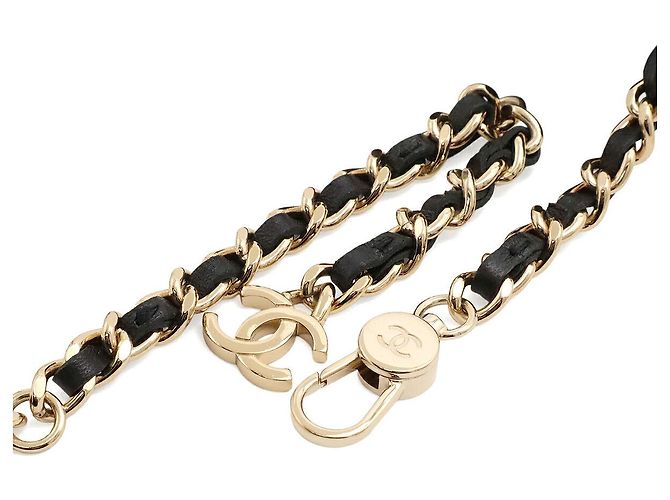 Custodia per telefono Chanel Matelassé Coco Mark Chain - vista 4