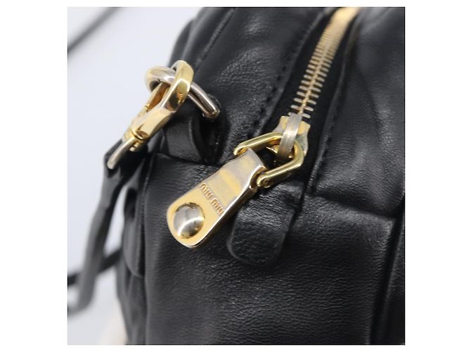 Miu Miu Shoulder Bag Leather Black Gold Tone - vista 17