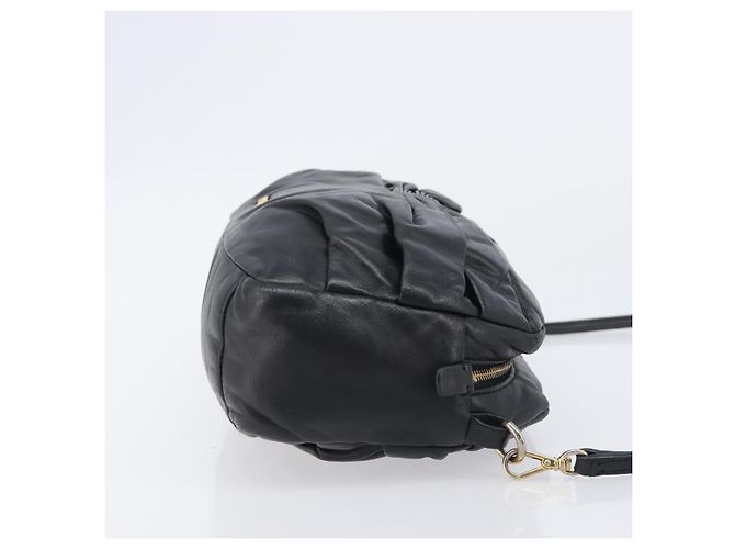 Miu Miu Shoulder Bag Leather Black Gold Tone - vista 4