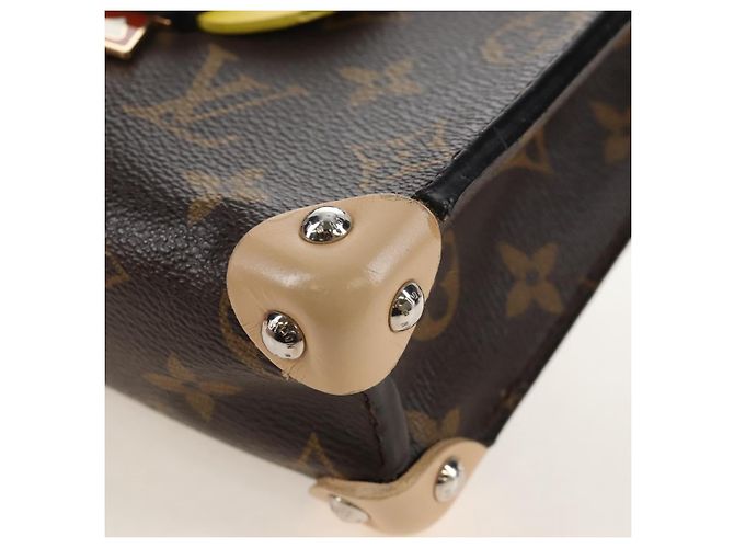 LOUIS VUITTON Monogram Chain Pochette Mask PM Bag Yellow M50127 LV - vista 12