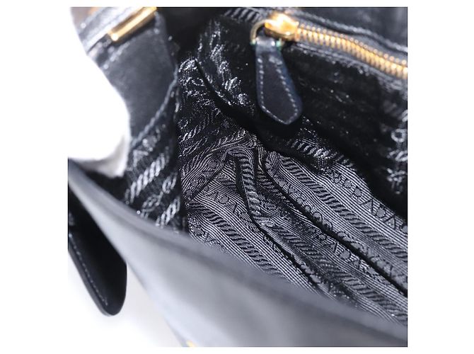 PRADA Shoulder Bag Leather Black Gold - vista 21
