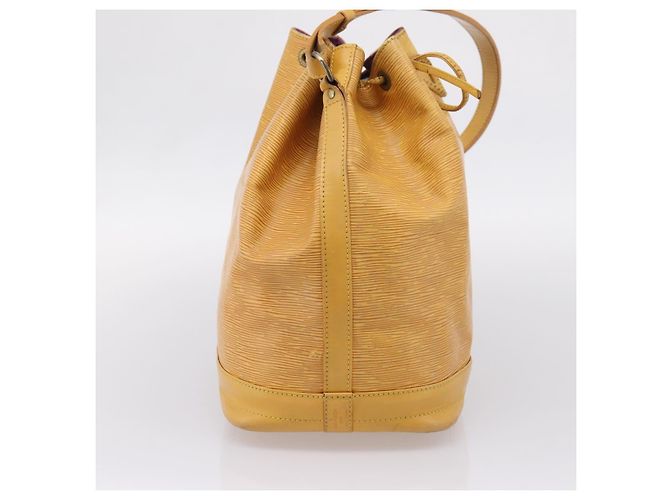 LOUIS VUITTON Epi Petit Noe Shoulder Bag Yellow M44109 LV - vista 3