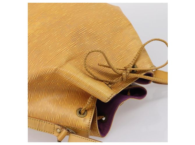 LOUIS VUITTON Epi Petit Noe Shoulder Bag Yellow M44109 LV - vista 6