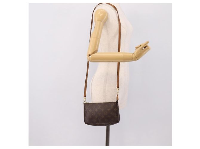 LOUIS VUITTON Monogram Pochette Accessoires Pouch M51980 LV - vista 21