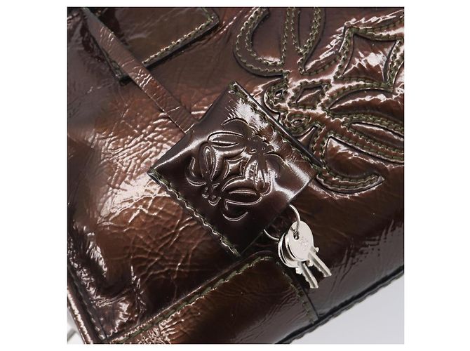 LOEWE Amazona 28 Hand Bag Patent Brown Silver - vista 20