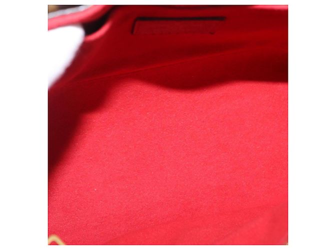 Louis Vuitton Saint Placide Monogram Canvas and Leather - vista 5